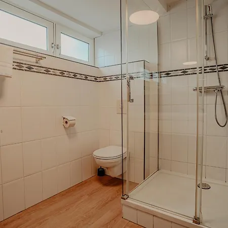 בית נופש Houseboat In Netherlands With Private Dock