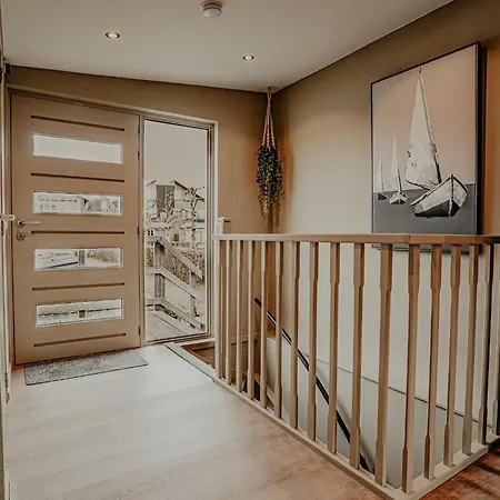 בית נופש Houseboat In Netherlands With Private Dock