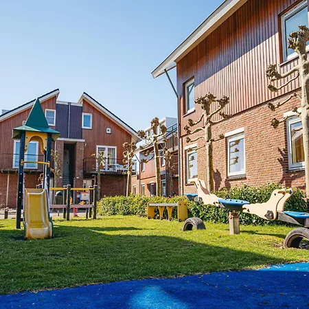 Houseboat In Netherlands With Private Dock 度假居 Uitgeest