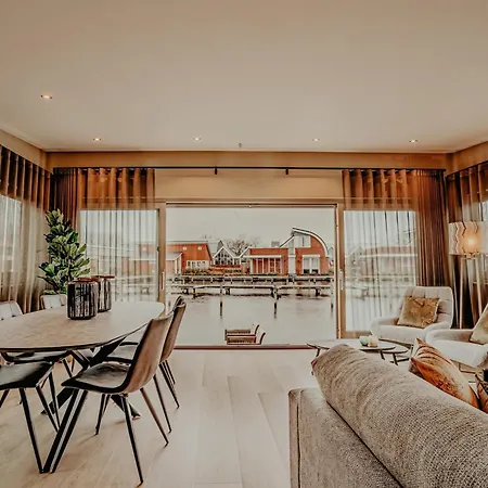 度假居 Houseboat In Netherlands With Private Dock Uitgeest