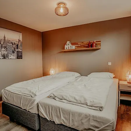 Houseboat In Netherlands With Private Dock 度假居 *